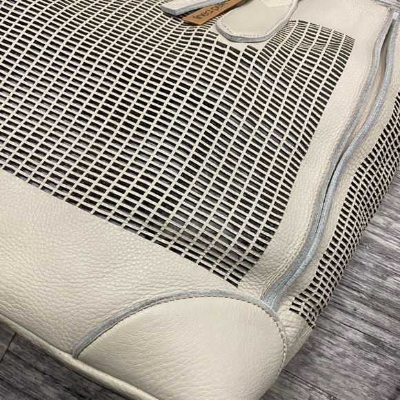 Linea Pelle tote - Picture 6 of 6